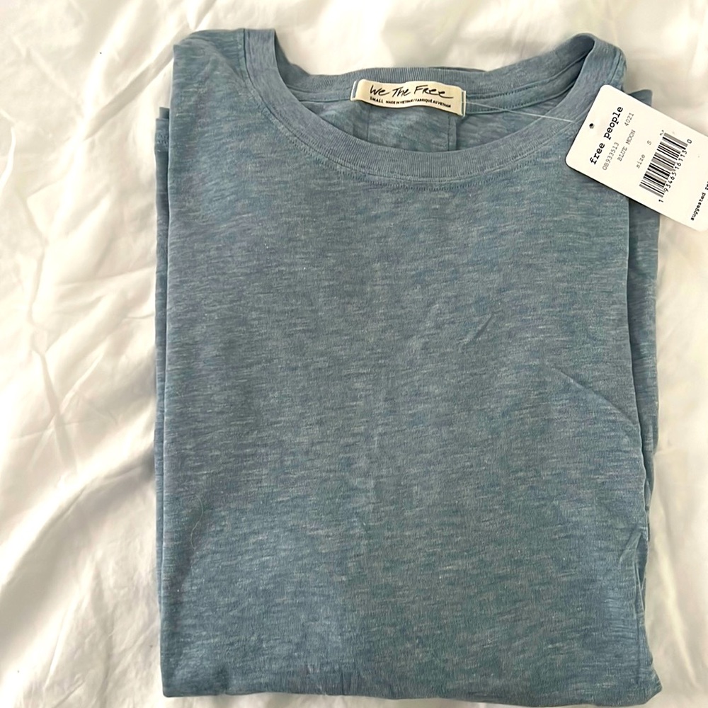 LAST CHANCE! Free People Tee Blue Moon Small